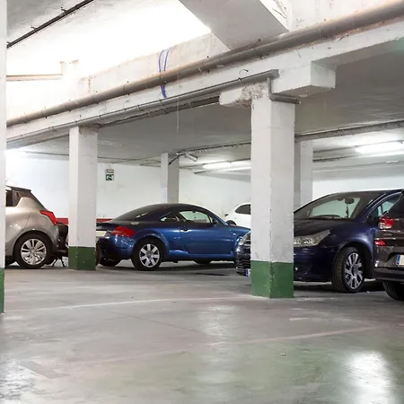 Apartament Maria De La O *