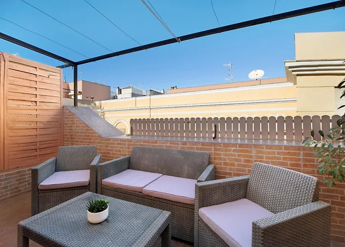 Maria De La O Apartment *