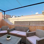 Maria De La O Apartment *